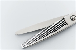 Tsubame -燕- 440C
Offset PJ640CT
2段刃 セニング
スキ率 35% 前後